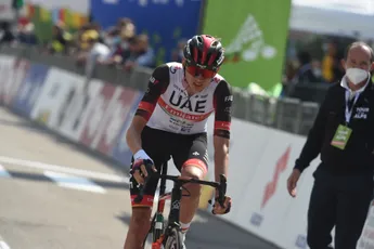 Dombrowski wint barre Giro-rit, De Marchi pakt roze; klassementsrenners maken oorlog