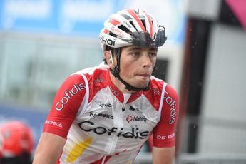 Fransman Lafay (Cofidis) pakt eerste zege van loopbaan in heuvelrit Giro; Valter blijft leider