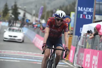 Martin (vijfde) dacht even aan etappezege: 'Fijn om mezelf te laten zien'