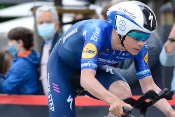 Evenepoel wint zonder risico's tijdrit in Denemarken: 'Belangrijkste was veilig aankomen'