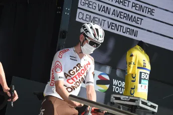 O'Connor stunt met vierde plek in de Tour: 'Dacht op eerste dag dat ik schouder gebroken had'