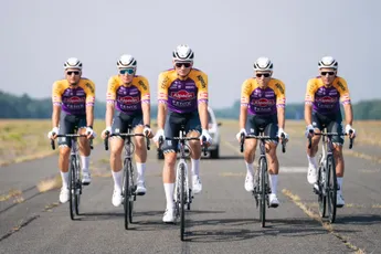 Alpecin-Fenix wint met overmacht Europe Tour; Van der Poel ook in 2022 verzekerd grote rondes