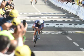 Tourbaas Prudhomme: 'Overwinning en gele trui van Van der Poel was het droomscenario'