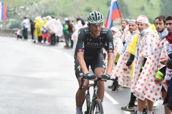 Politt en Ballerini niet beloond voor aanvallende koersstijl: 'Op iedere heuvel geprobeerd'