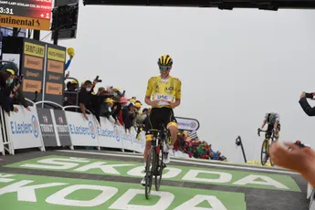 Pogacar genoot van vakantie: 'Daardoor conditie onduidelijk, maar EK is het doel'