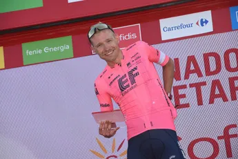 Vuelta-sensatie Cort mikt totaal niet op geel: 'Tijdrit te kort, ga waarschijnlijk niet sprinten'