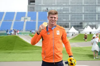 Wielrennen op TV 22 december 2021 | Wielrenners en wielrensters alom vertegenwoordigd bij Sportgala