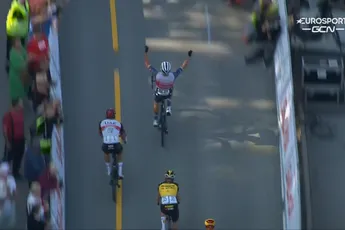 Pedersen wint zwaar bevochten derde etappe in Ronde van Noorwegen