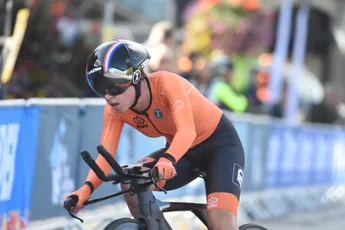 Deense Price-Pejtersen domineert beloftentijdrit, Hoole pakt brons voor Nederland