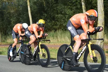 Mollema pakt zilver, ondanks gevolgen val: 'Het gaat dag per dag beter'
