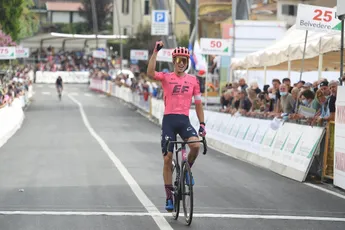 Powless soleert op knappe wijze naar zege en volgt Mollema op als winnaar Japan Cup