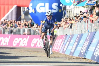 Almeida mag het bij nieuwe ploeg UAE Team Emirates meteen laten zien in Giro en Vuelta