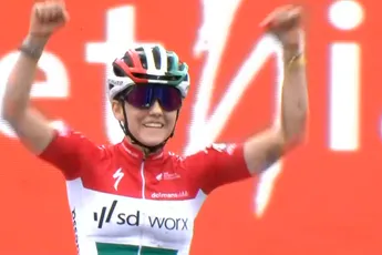 Blanka Vas kan geluk niet op na eerste Wereldbekerzege: 'Betekent heel veel voor me'