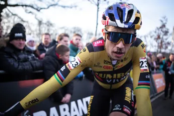 Nabeschouwing: 'Van mij mogen ze de uitzondering voor Van der Poel en Van Aert maken'