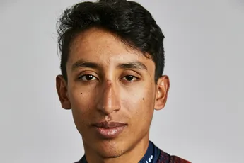 Update III | Ploeg laat weten dat Bernal voorlopig in Colombia blijft: 'Egan boekt thuis grote vooruitgang'