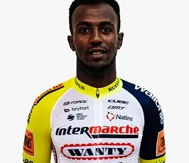 Pas 21-jarige Ghirmay wint Trofeo Alcudia: 'Verrassing om de grote sprinters te verslaan'