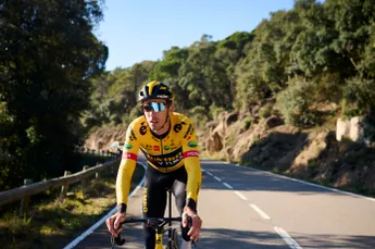 Deelnemers Parijs-Nice 2022 | Ook Laporte en Van Hooydonck halen de finish niet