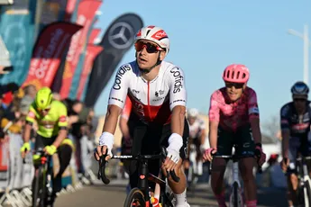 Coquard is Pedersen na lange sprint de baas: 'Dacht dat ik hem nooit ging passeren'