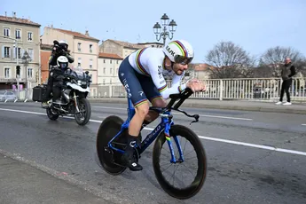 Ganna wederom de beste in tijdrit Bessèges, eindzege gaat naar Thomas