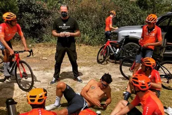 INEOS-begeleider in emotioneel bericht: 'Bernal gaat geen minuut van zijn leven meer verspillen'