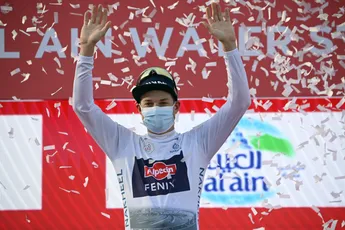 Philipsen duidelijk maatje te groot in sprintveld UAE Tour: 'Winnen wordt nooit saai'