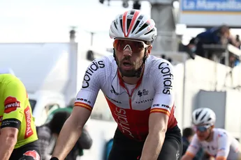 Jesús Herrada klopt ploegmaat Lafay op lastige slotklim in Classic Grand Besançon Doubs