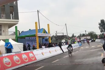 Kent Main zegeviert in derde rit in lijn Ronde van Rwanda, Axel nieuwe leider