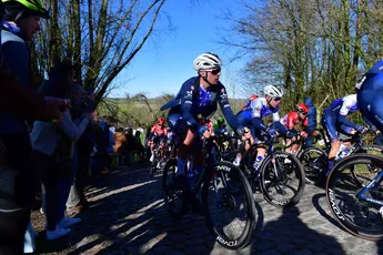 Wielrennen op TV 1 maart 2022 | Dokkeren over kasseien in Le Samyn met Jakobsen!