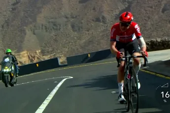 Maxim Van Gils slaat indrukwekkende dubbelslag in Saudi Tour na waaierdag en loeisteile klim