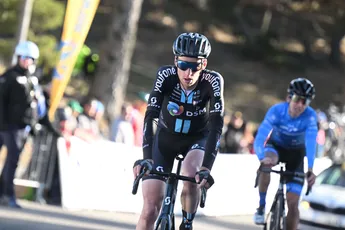 Tratnik niet de enige Giro-renner die is aangereden op training: ook Tusveld en Molard onderuitgegaan