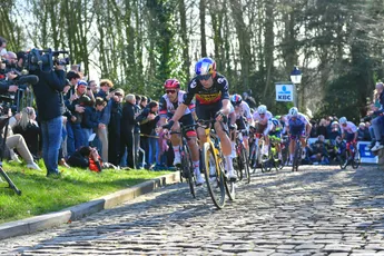 Van Aert na demonstratie Jumbo-Visma: 'Maakten het op de perfecte manier af'