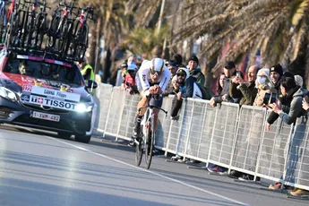 Ganna levert nieuwe tijdritdemonstratie af in Tirreno-Adriatico; Evenepoel knap tweede