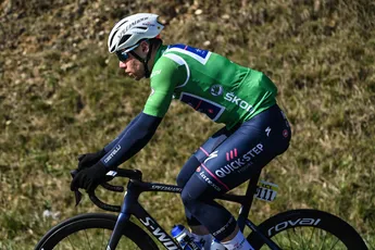 Is Jakobsen klaar voor de Poggio? Sprinter lost op heuvel Parijs-Nice, ploeg twijfelt nog