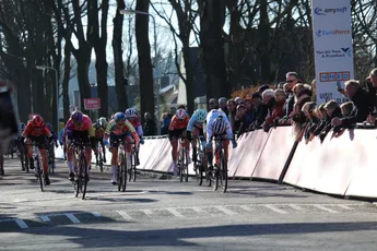 Lonneke Uneken bezorgt SD Worx ritzege in Frylân Tour, Van Dijk blijft klassement leiden