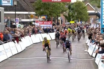Update | Mareckzo raakt zege ZLM Tour kwijt door hinderen in sprint, Kooij wint etappe