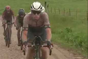 Ivar Slik kan titelprolongatie Unbound niet verwezenlijken: '310 kilometer op de 11 moeten rijden'