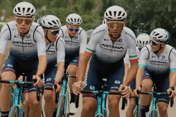 Astana tevreden, maar had op meer gehoopt: 'We misten op beslissende momenten wat geluk'