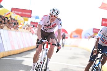 Godon trots na eerste én derde plek in Brabantse Pijl: 'Maken we als ploeg niet vaak mee'