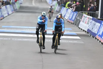 Van Hooydonck groeide op met koersen tegen Van der Poel: 'Rivaliteit met Van Aert mooiste die er is'