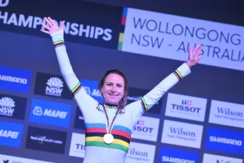 Van Vleuten krijgt nieuwe (maar bekende) ploegleider in laatste jaar: 'Annemiek is heel direct'