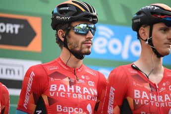 Mäder lacht als boer met kiespijn na missen Giro: 'Volgend jaar zal ik mijn doelen niet bekendmaken'