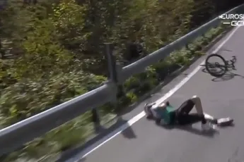 Update | Nieve zwaait af met sleutelbeenbreuk: 'Hoort bij de wielersport'