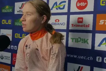 Molengraaf maakt fans alvast warm voor nieuwe YouTube-filmpjes met Pieterse: 'Er komen mooie dingen aan'