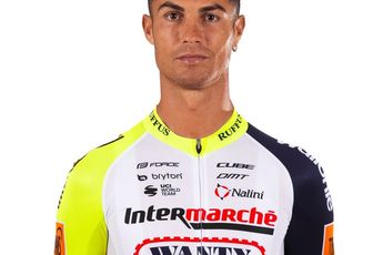 Aike Visbeek reageert gevat op Quintana-gerucht: 'Ben pas net bijgekomen van Cristiano Ronaldo...'