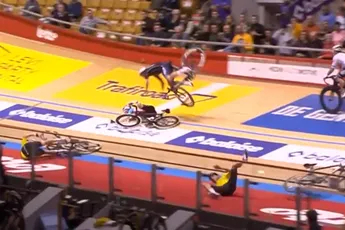 🎥 Eerste avond van Zesdaagse in Gent ontsierd door keiharde valpartij Steels, einde carrière?