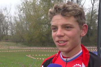 Familie Mouris aan het feest bij NK tijdrijden: Wessel zegeviert bij U23, broertje Michiel bij U19