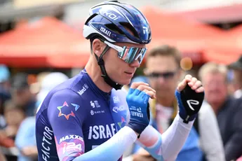 Israel-Premier Tech-baas kaatst bal keihard terug richting Froome na vreemde YouTube-kop in koeienletters