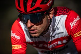 Interview | De Jongh moet bij Trek schakelen na wegvallen Ciccone voor Giro: 'Hij had top vijf kunnen rijden'