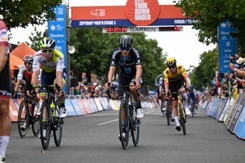 Mayrhofer brandde zichzelf op om terug te keren na valpartij in Giro d'Italia: 'Vijfde is een mooi resultaat'