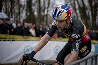 Van Aert moest ook bij afwezigheid Van der Poel voluit: 'Aanwezige renners zijn dan extra gebrand'